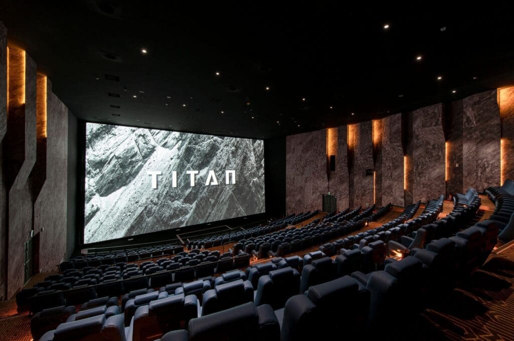 HFR 3D、IMAX HFR 3D該看哪一個版本好?全台電影院及特色影廳匯整